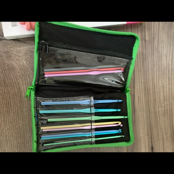 Learn to Crochet - Picture 3 of 3